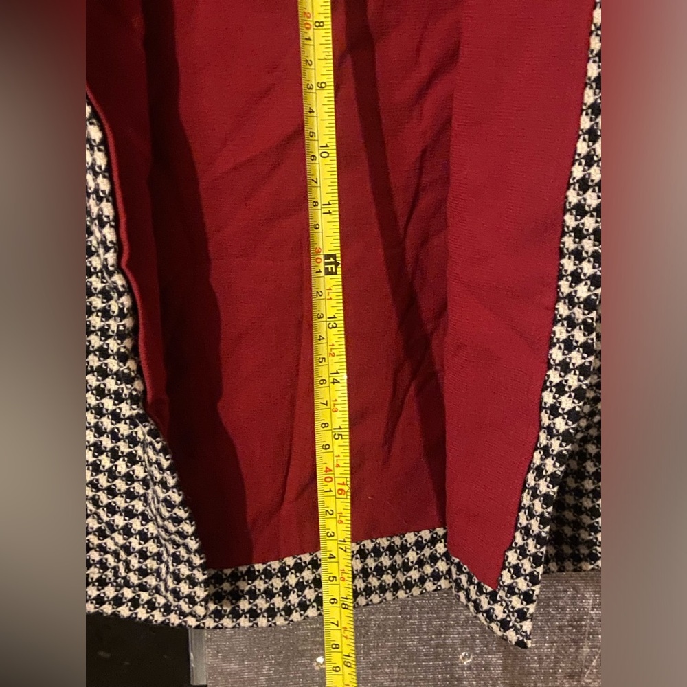Vintage Houndstooth Crimson Childs / Small Cape w/ Hood #9582 - Picture 8 of 14